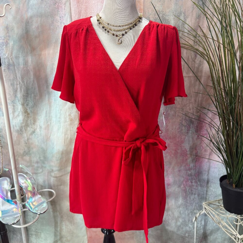 New πPremier Amour Feminine & Romantic Fire Red Romper with Pockets - Picture 7 of 16